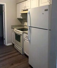 7420 SW 42nd Pl-Unit -Unit B in Gainesville, FL - Building Photo - Building Photo