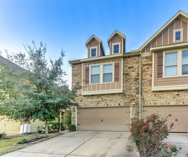 19 Cheswood Manor Court in The Woodlands, TX - Building Photo - Building Photo