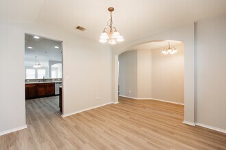 11421 Gossamer Dr in Austin, TX - Building Photo - Building Photo