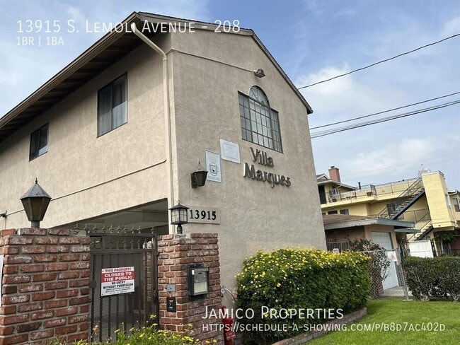 13915 S Lemoli Ave in Hawthorne, CA - Building Photo - Building Photo