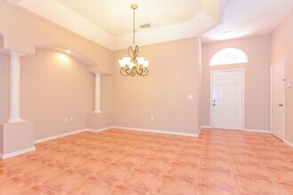 2602 Freeland Dr in Valrico, FL - Foto de edificio - Building Photo