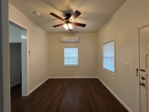 1544 Montgomery St in Oroville, CA - Building Photo - Building Photo