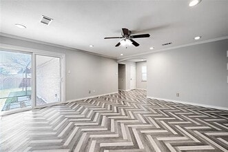 3520 Tangle Terrace in Dallas, TX - Foto de edificio - Building Photo