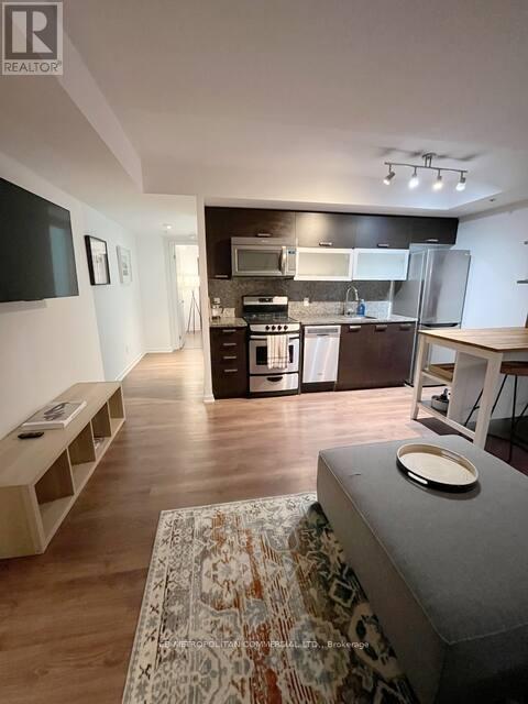 property at 1118-68-568 Abell St