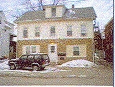 1295 Main St in West Warwick, RI - Foto de edificio - Building Photo