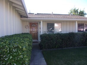 718 Linwood St in Vacaville, CA - Building Photo - Building Photo