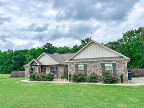 211 Dwelling Pl in Caledonia, MS - Building Photo - Building Photo