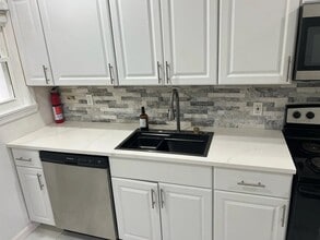 1918 N 6th St in Philadelphia, PA - Building Photo - Building Photo