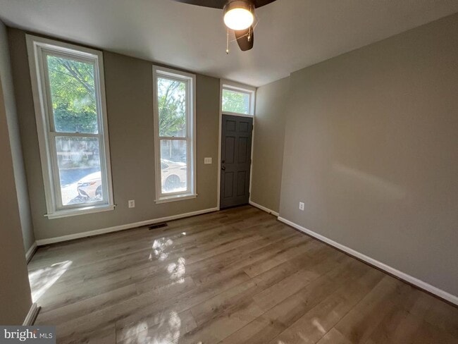 834 N Washington St in Baltimore, MD - Building Photo - Building Photo