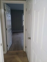 2010 E Laurel St in Springfield, IL - Foto de edificio - Building Photo