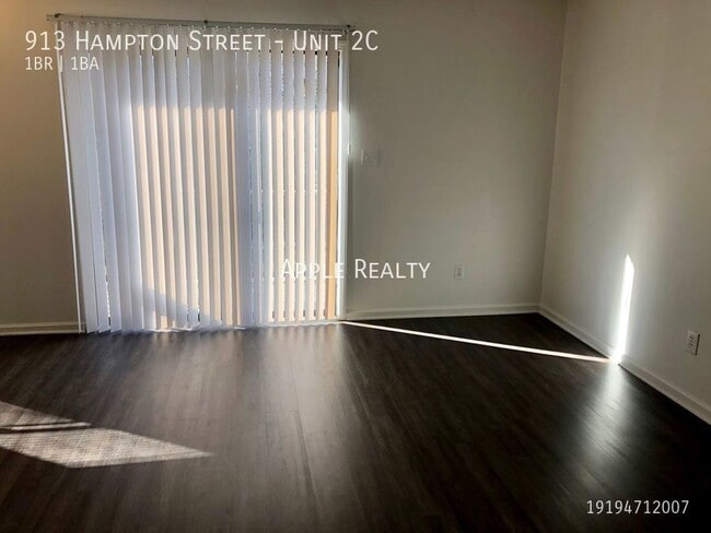 913 Hampton St, Unit Unit 2C in Eden, NC - Building Photo - Building Photo