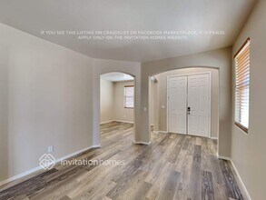6230 Ruby Kinglet St in Las Vegas, NV - Foto de edificio - Building Photo