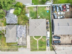 1107 E 40th 1/2 St in Houston, TX - Building Photo - Building Photo