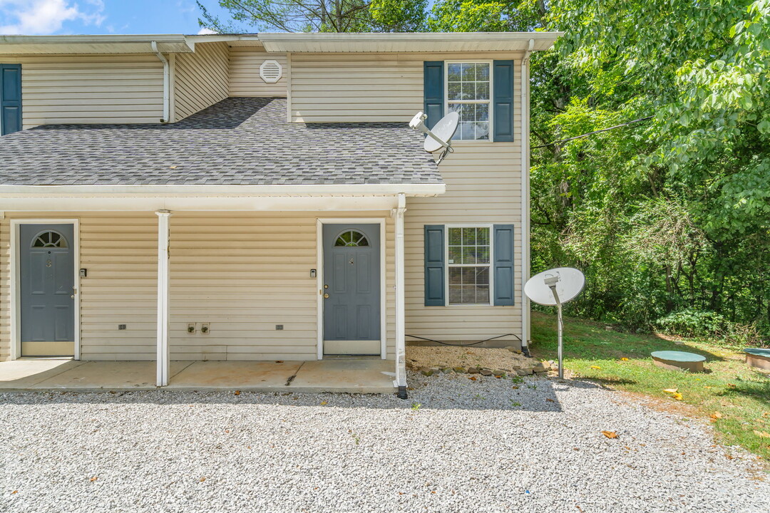 179 Old Patton Ln in Harriman, TN - Building Photo