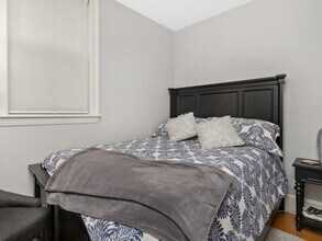 93 E Brookline St, Unit 1 in Boston, MA - Foto de edificio - Building Photo