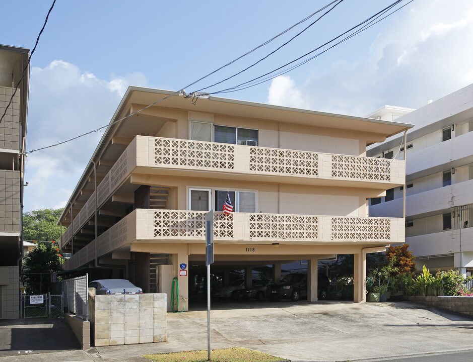 1718 Young St in Honolulu, HI - Building Photo