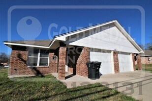 601 N Gilmer St in Killeen, TX - Building Photo