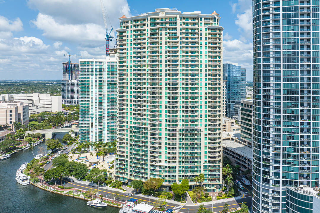 Las Olas Grand in Fort Lauderdale, FL - Foto de edificio