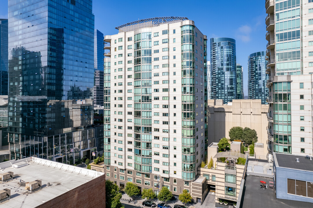 The Metropolitan in San Francisco, CA - Building Photo