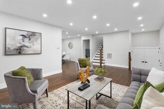 6 Ryan Rd in Cranbury, NJ - Building Photo - Building Photo