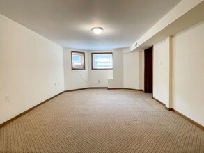 4039 N Southport Ave, Unit G in Chicago, IL - Building Photo - Building Photo