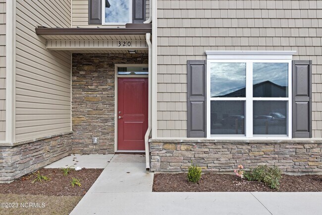 473 Sullivan Loop Rd photo'