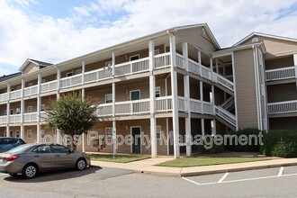 303 Country Club Dr NE in Concord, NC - Building Photo - Building Photo