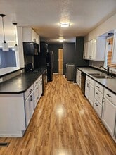 1701 Walnut St in La Grande, OR - Building Photo - Building Photo