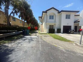 8802 NW 109th Ct, Unit 608 in Doral, FL - Building Photo