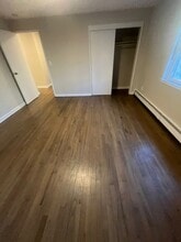 165 Elmwood Ave, Unit 2B in Irvington, NJ - Building Photo - Building Photo