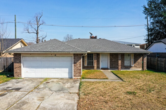 property at 1304 N Sugar Ridge Rd