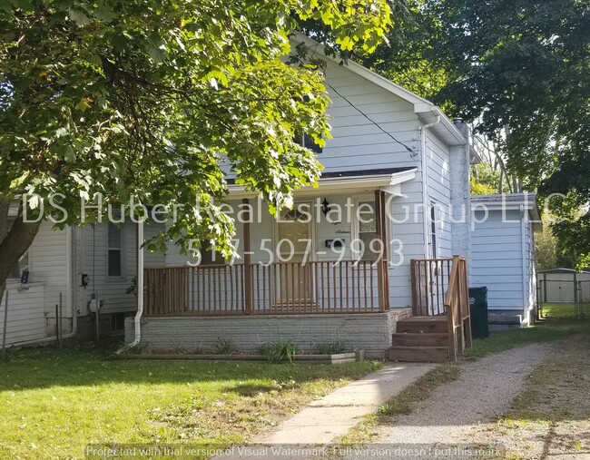 property at 816 Comfort St