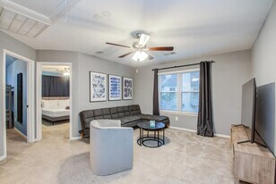 19 Alden Glen Ct in Spring, TX - Building Photo