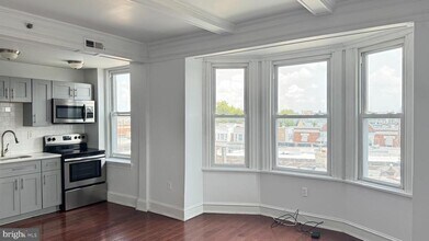 5913-17 Chestnut St-Unit -4A in Philadelphia, PA - Building Photo - Building Photo