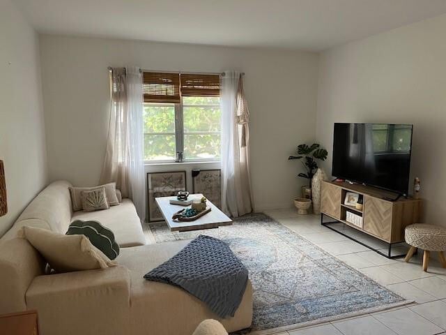 property at 1950 N Andrews Ave