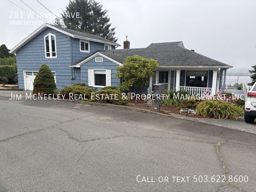 281 W Irving Ave in Astoria, OR - Building Photo