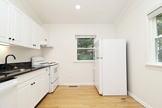 373 Wild Turkey Ln in Charlottesville, VA - Building Photo - Building Photo