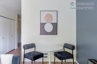 4302 7th Ave NE in Seattle, WA - Building Photo - Building Photo