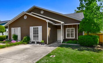 111 Bentworth Ln in Madison, AL - Building Photo - Building Photo