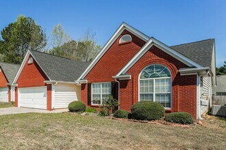 920 Glen Oaks Ln, Unit 7 in Lawrenceville, GA - Building Photo - Building Photo