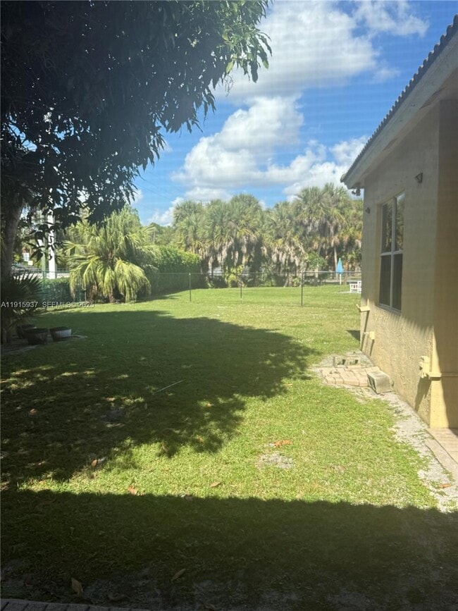 8721 Woodberry Ct in Wellington, FL - Building Photo - Building Photo