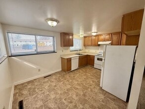 1125 Gard Pl in Loveland, CO - Building Photo - Building Photo