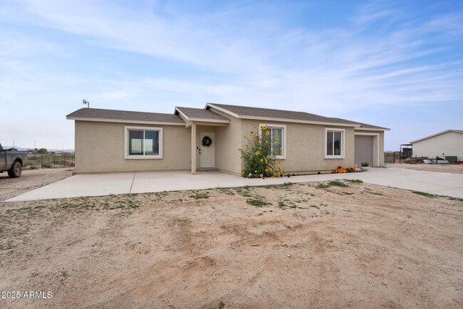 property at 17213 N Christensen Rd