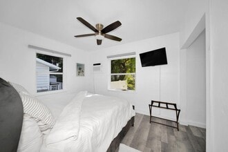 2317 N Ocean Blvd in Fort Lauderdale, FL - Building Photo - Building Photo