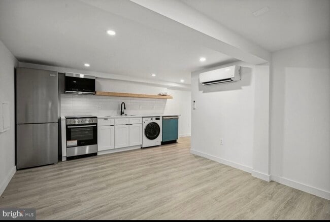 4725 4th St NW, Unit 2 Bed 1 BathBasement Unit in Washington, DC - Foto de edificio - Building Photo