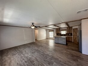405 Ware St in Maud, TX - Building Photo - Building Photo