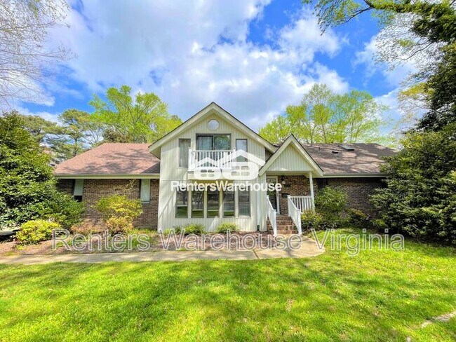 property at 452 Suburban Pkwy