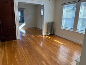 70 Unity Ave, Unit A in Belmont, MA - Building Photo - Building Photo