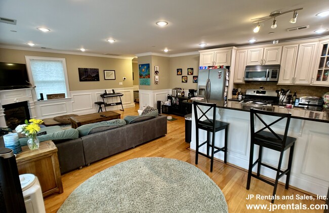 property at 24 Custer St