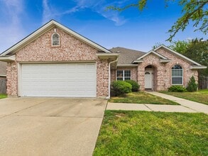 3203 Von Trapp Ln in College Station, TX - Building Photo - Building Photo